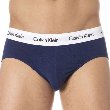 Buy Calvin Klein Men's Underwear CK One Micro Low Rise Trunks, Logo Step  Print- Kettle Blue, X-Small at