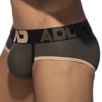 Slip Naked Feeling Push Up Kaki Addicted