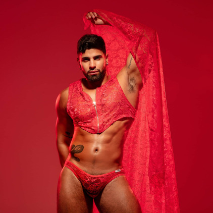 String en Dentelle Fluide Rouge TOF Paris