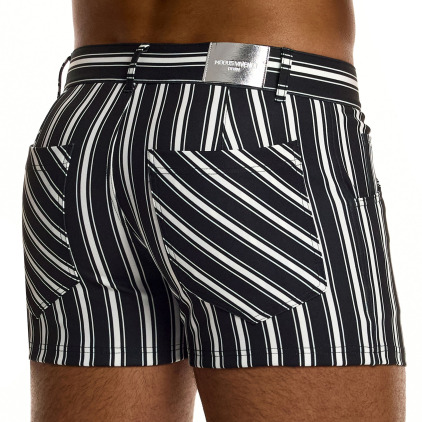 Short Balanced Noir Modus Vivendi
