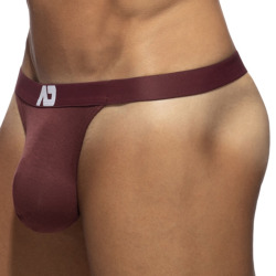 String Bamboo Skin Layer Grenat Addicted