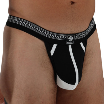 String Bare Essentials Noir Breedwell