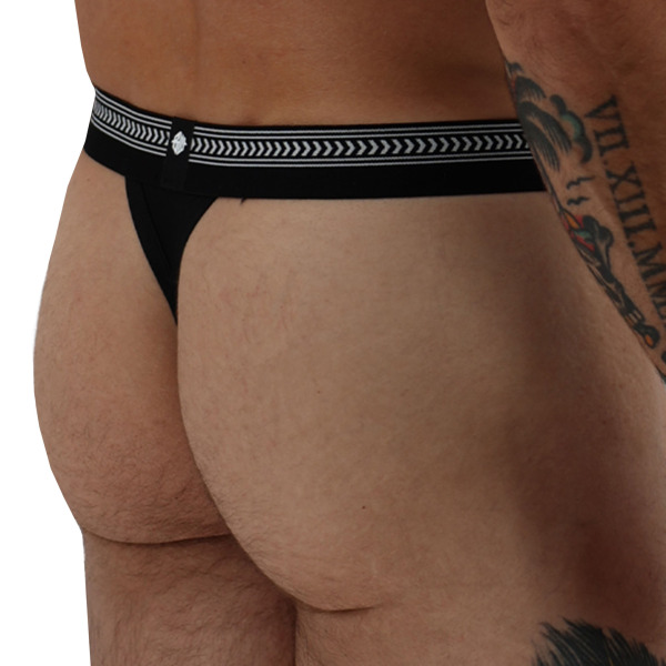 String Bare Essentials Noir Breedwell