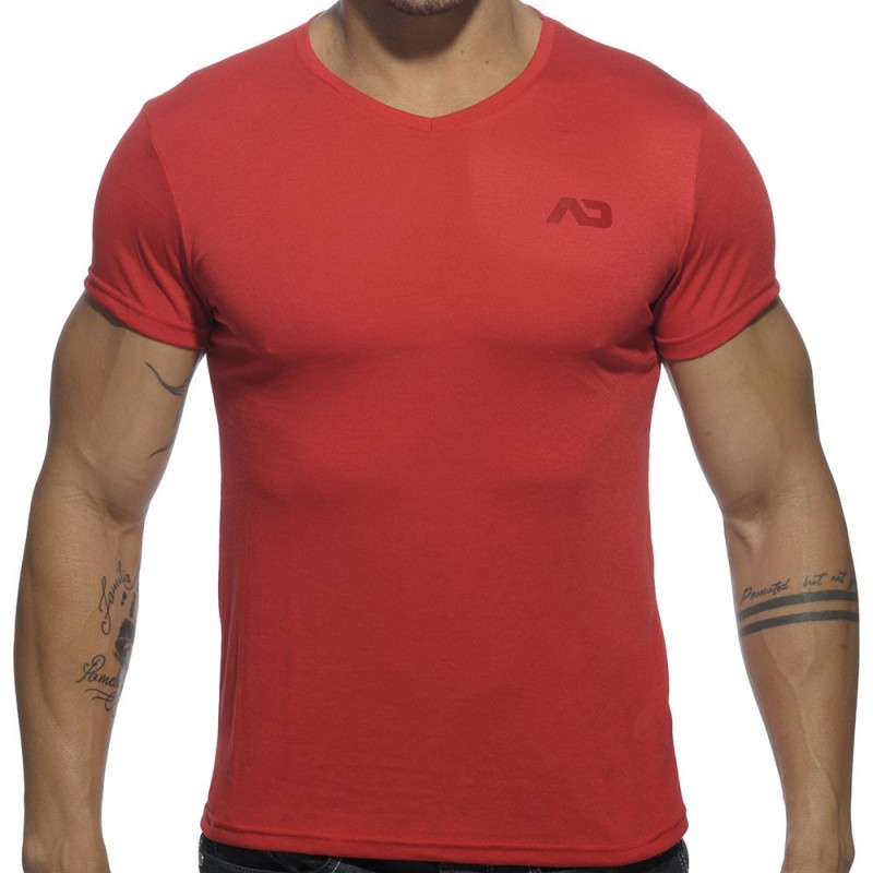 T-Shirt V-Neck Basic Rouge